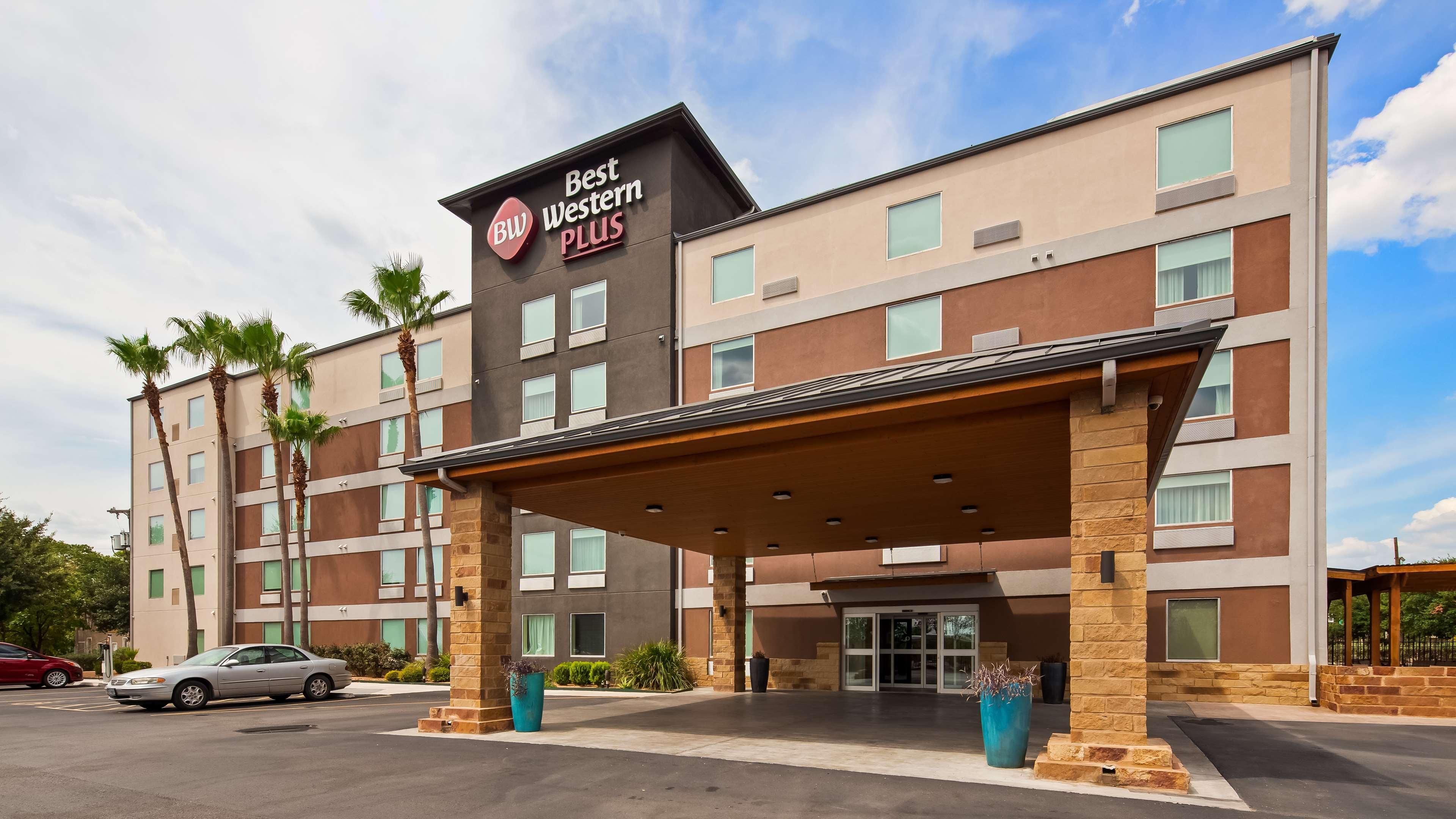 Best Western Plus Madison-Huntsville Hotel Екстер'єр фото